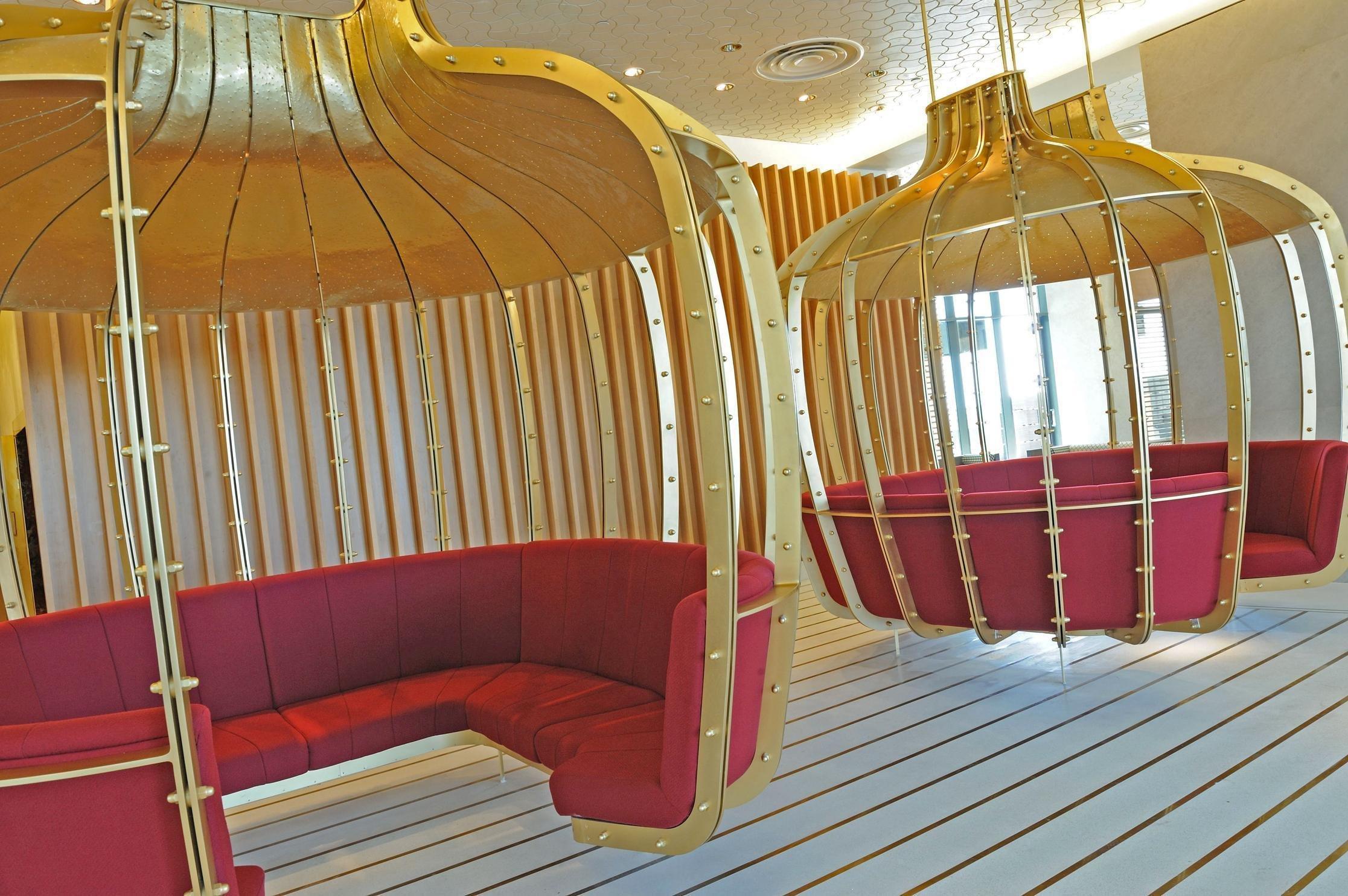 Hotel Crowne Plaza Yas Island By Ihg 4*