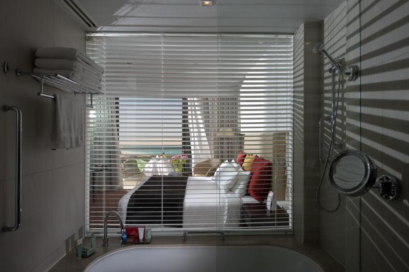 Hotel Crowne Plaza Yas Island By Ihg Abu Dhabi